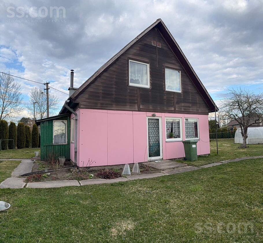 Strazdu iela 10, Zālīte, Bauska un raj., Iecavas nov. — maja
