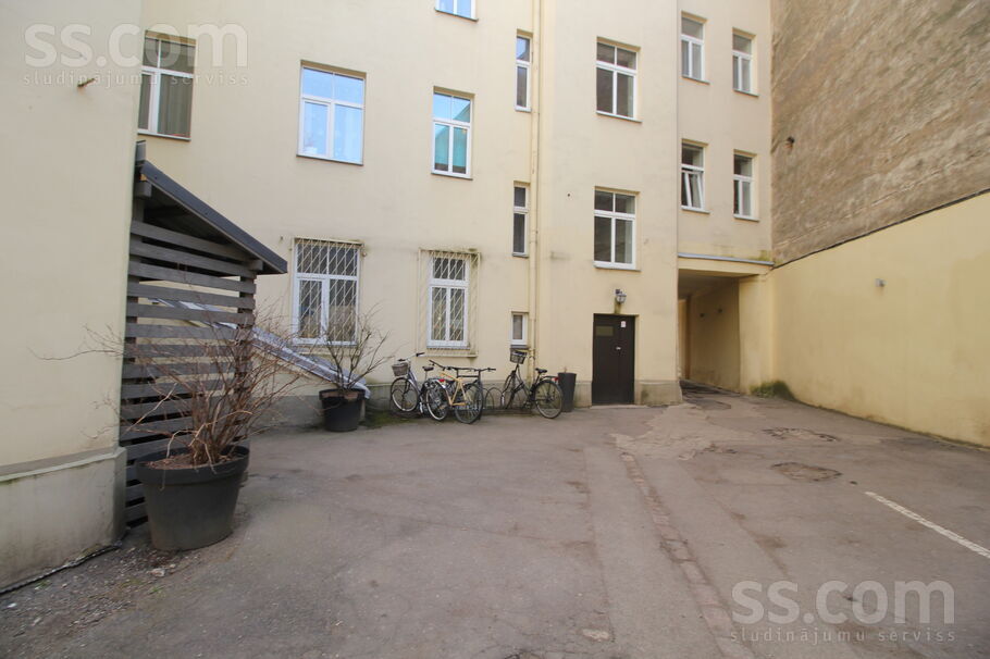 Barona 129, Rīga — dzivoklis