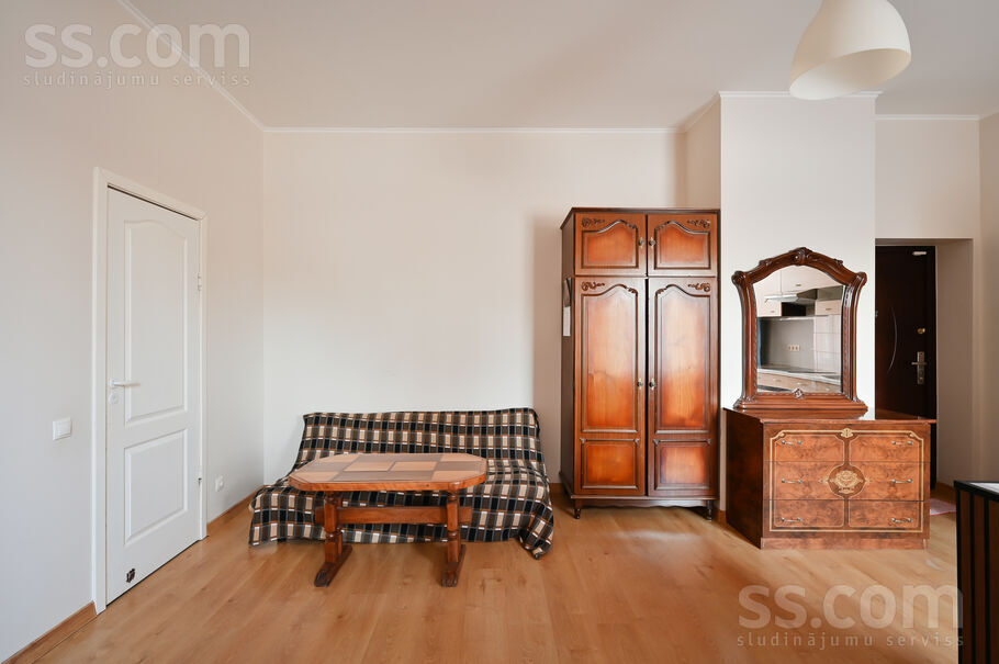 Ezera 17, Rīga — dzivoklis