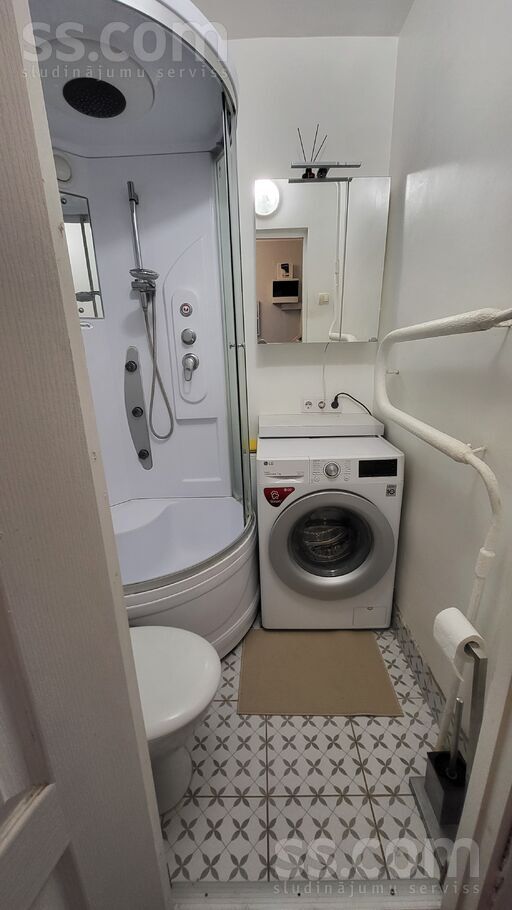 Grīvas prospekts 23, Ogre un raj., Ogre — dzivoklis