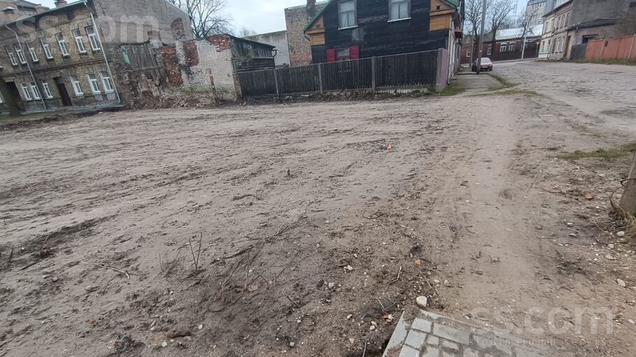 Metalurgu 6, Liepāja un raj., Liepāja — zeme