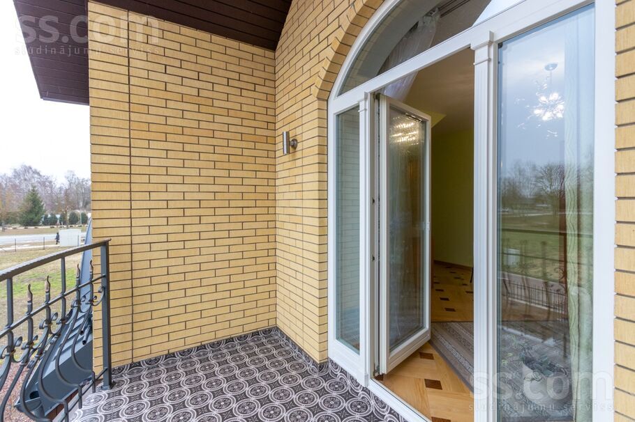 Loka maģistrāle, Jelgava un raj., Jelgava — maja
