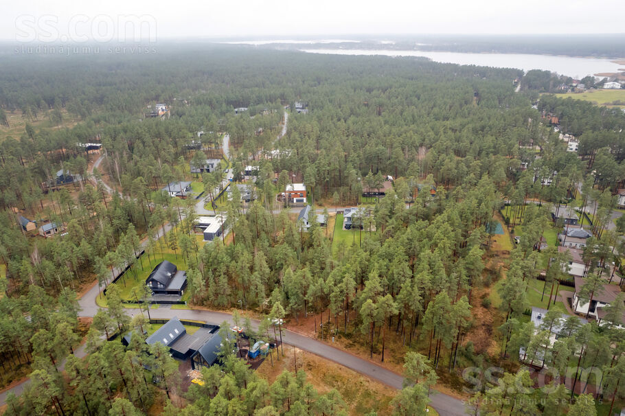 Ričarda 100, Baltezers, Rīgas rajons, Ādažu nov. — maja