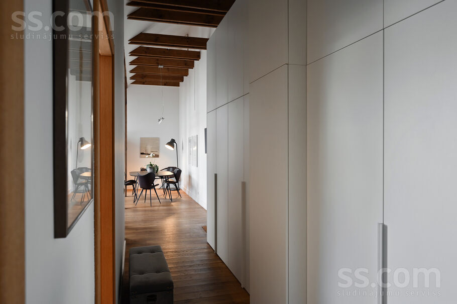 Pulkv. Brieža 7, Rīga — dzivoklis