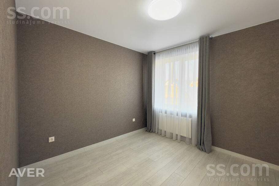 Oškalna 49a, Daugavpils un raj., Daugavpils — maja