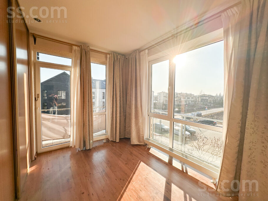 Mazā Zemturu iela 9, Mārupe, Rīgas rajons, Mārupes pag. — dzivoklis