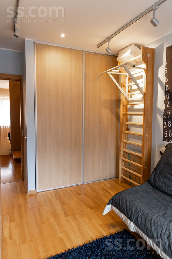 Rietumkrasta 1, Liepāja un raj., Liepāja — dzivoklis