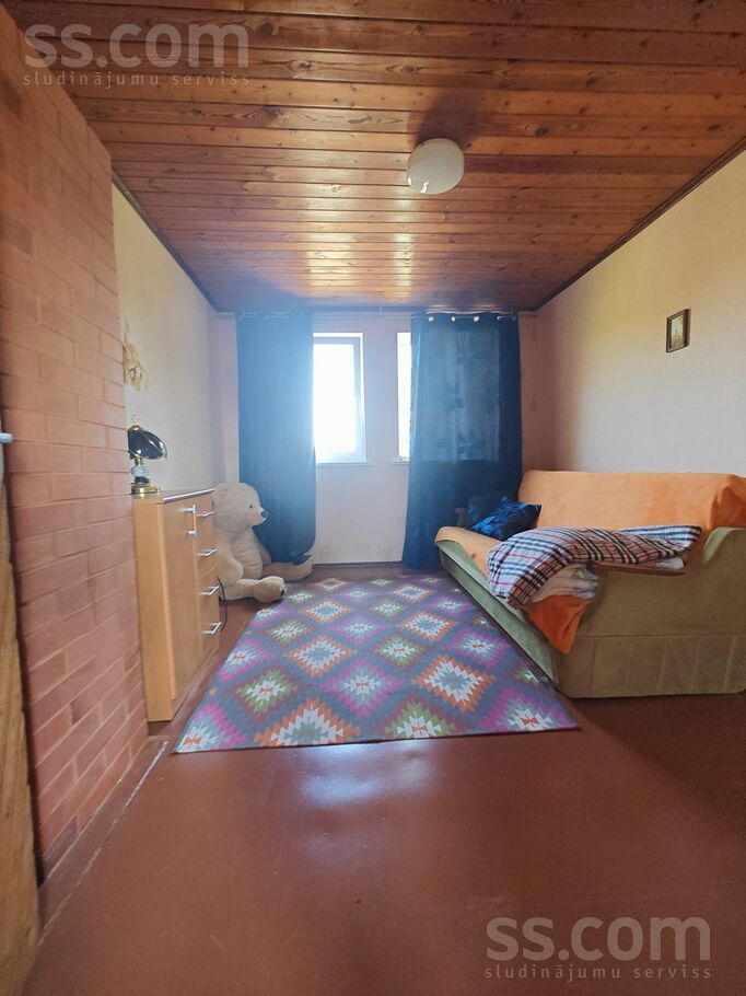 Kamenu 3, Limbaži un raj., Skultes pag. — maja