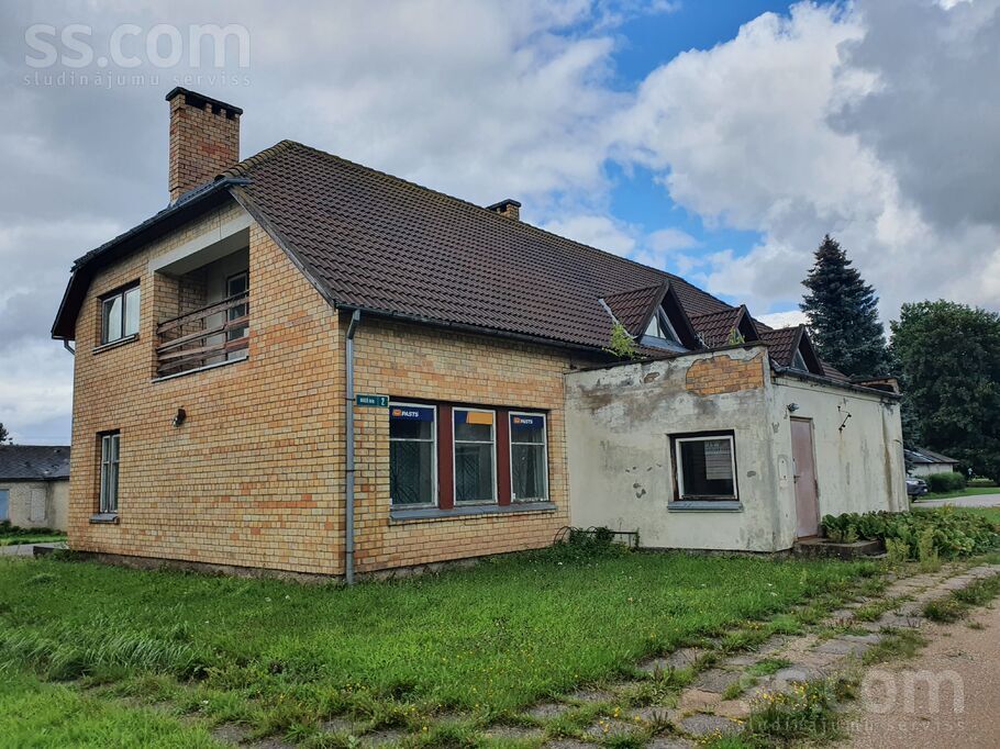 Mazā iela 2, Šķēde, Saldus un raj., Šķēdes pag. — maja