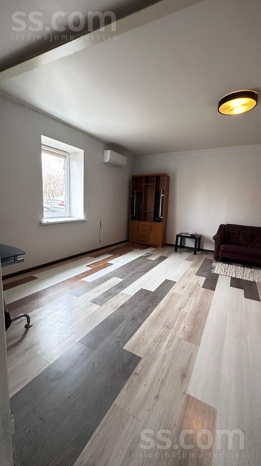 Vārnudzirnavas 1, Ogresgals, Ogre un raj., Ogresgala pag. — dzivoklis