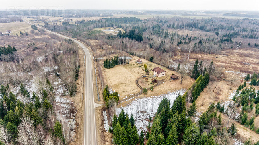 Ezeriņi mājas, Rīgas rajons, Sigulda — maja