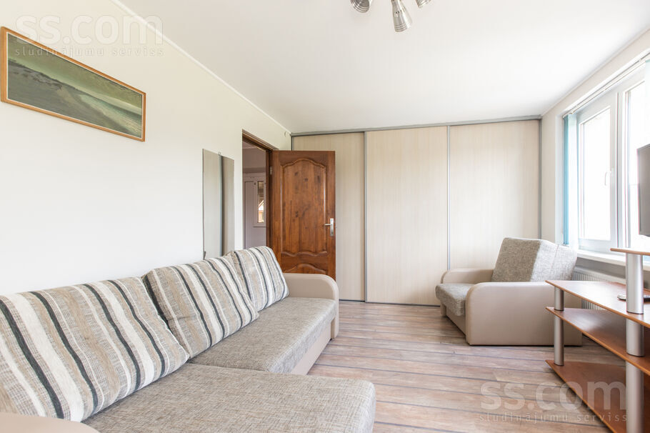 Jūras 10, Ragaciems, Tukums un raj. — maja