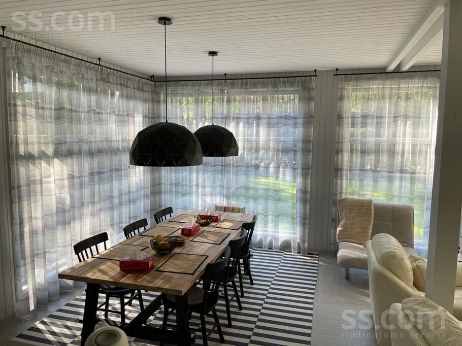 Meža prospekts 79, Jūrmala — maja