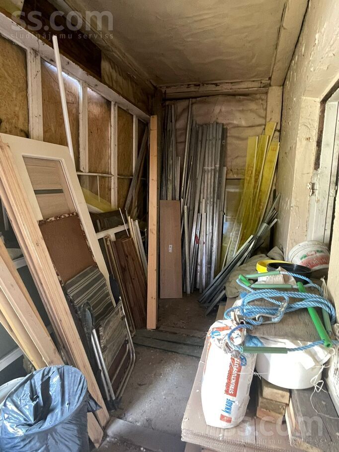 Vecāķu pr. 4, Rīga — maja