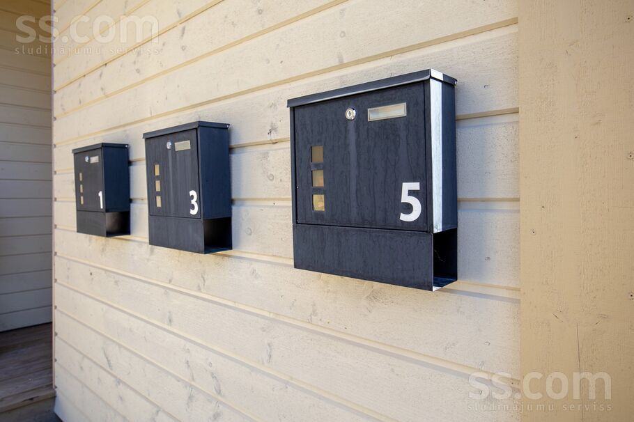 Vidus Smailes 5, Mūrmuiža, Valmiera un raj., Kauguru pag. — dzivoklis