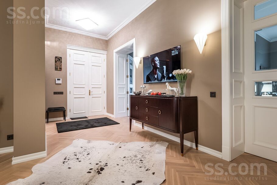 Elizabetes 22, Rīga — dzivoklis