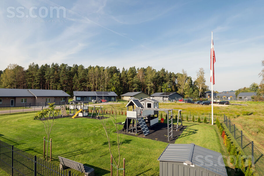 Elizabetes 24, Spilve, Rīgas rajons, Babītes pag. — maja