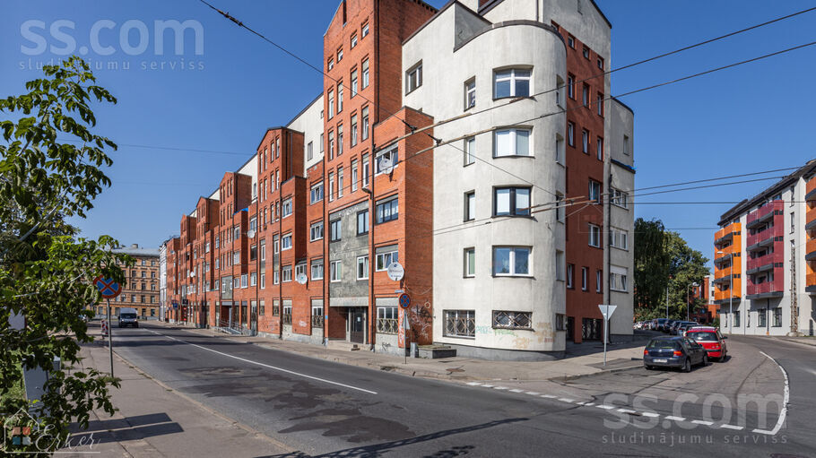 Sadovņikova 21, Rīga — birojs