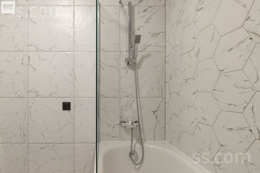 Mežmalas 10, Krustkalni, Rīgas rajons, Ķekavas pag. — dzivoklis