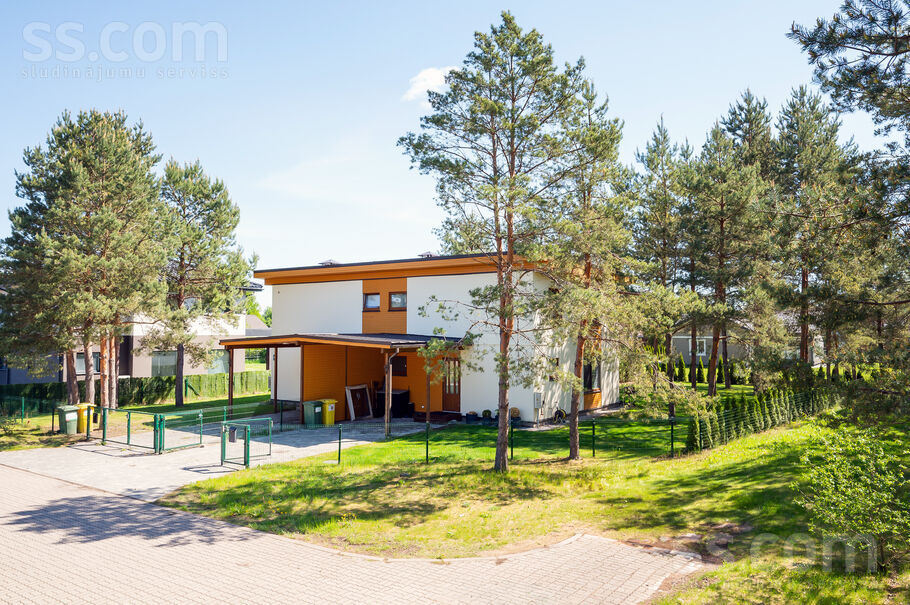 Liepu iela 14, Jaunmārupe, Rīgas rajons, Mārupes pag. — maja