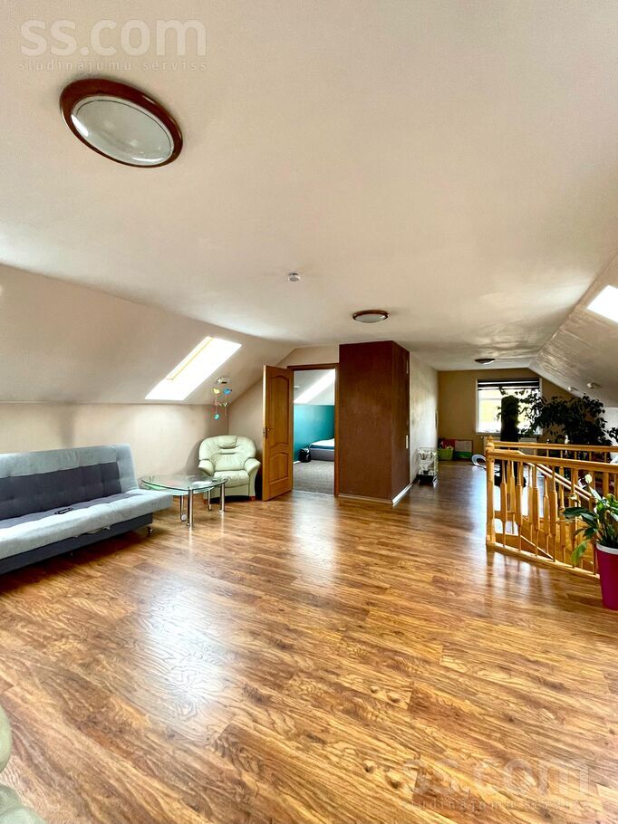 Vestienas 27, Rīga — maja