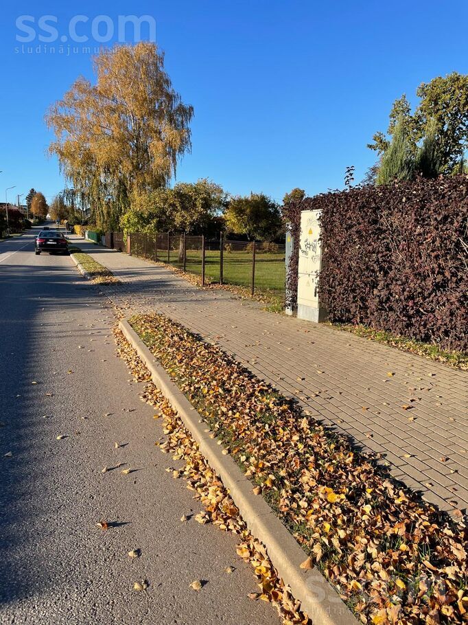 Ausekļa 21a, Valmiera un raj., Valmiera — zeme