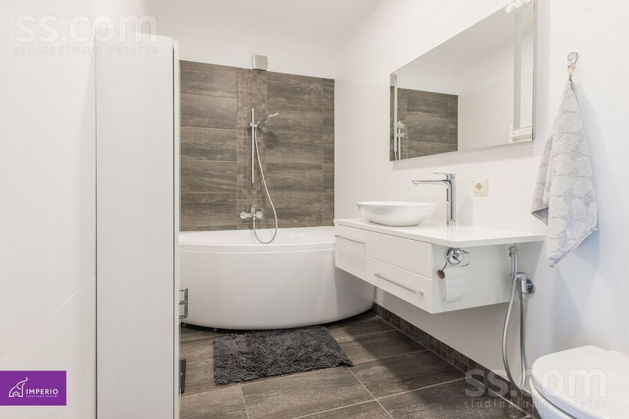 Attekas ceļš 24/4, Rīgas rajons, Salaspils — maja