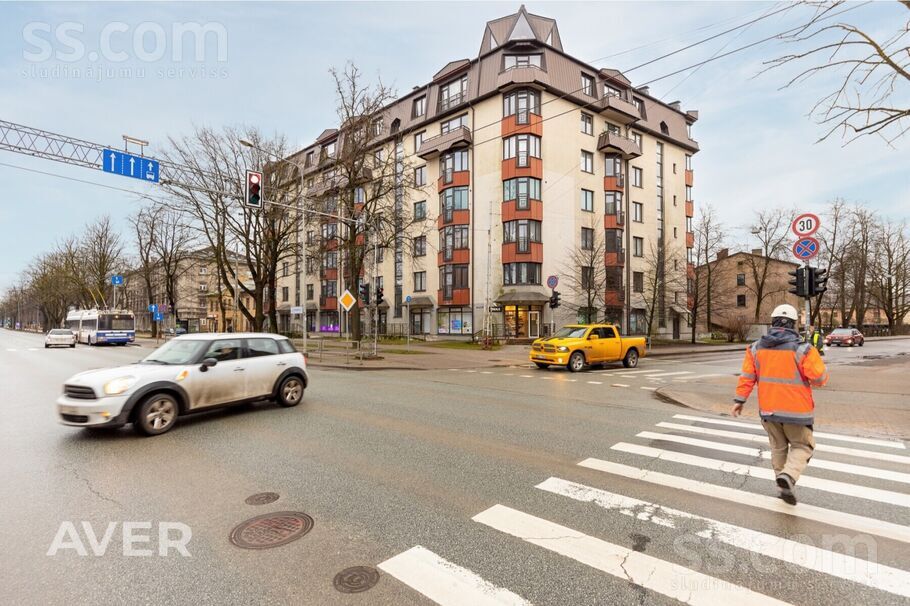 Brīvības gatve 338, Rīga — dzivoklis