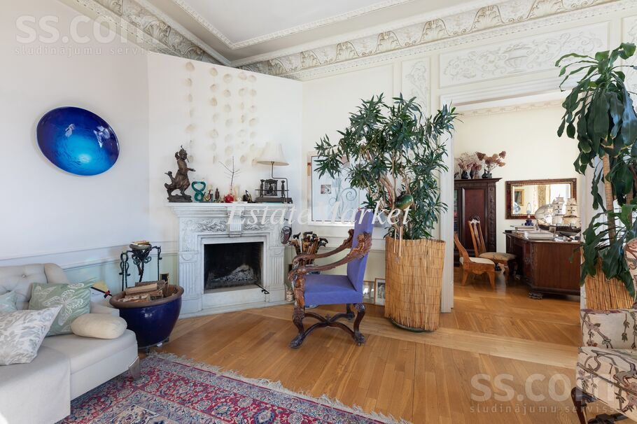 Elizabetes 17, Rīga — dzivoklis