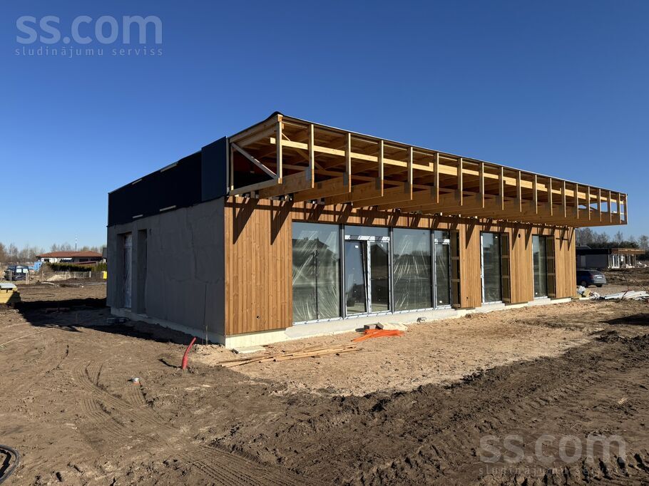 Okeāna 4, Katlakalns, Rīgas rajons, Ķekavas pag. — maja