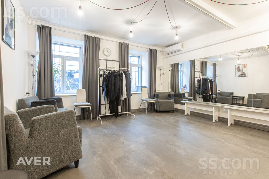 Krāsotāju 6, Rīga — birojs