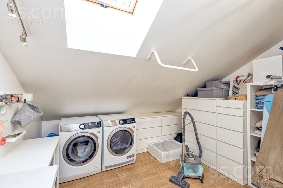 Māras 1, Baltezers, Ādažu nov. — maja