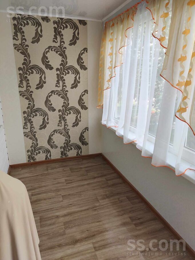 Valnu iela 10, Daugavpils un raj., Daugavpils — maja