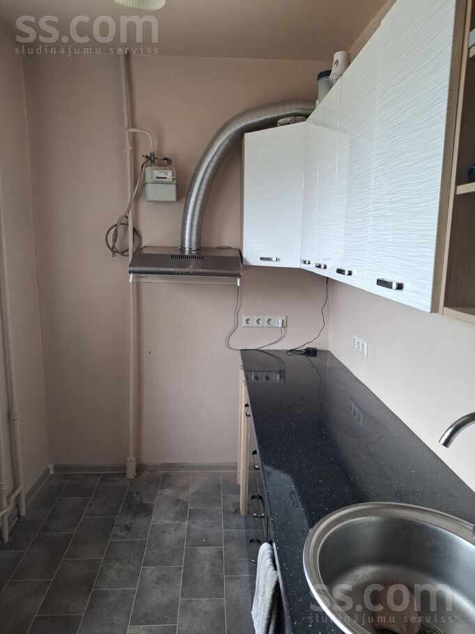 Vītiņu 4b, Dobele un raj., Auce — dzivoklis