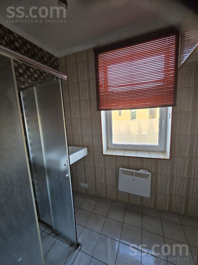 Lauku 4, Ventspils un raj., Ventspils — dzivoklis