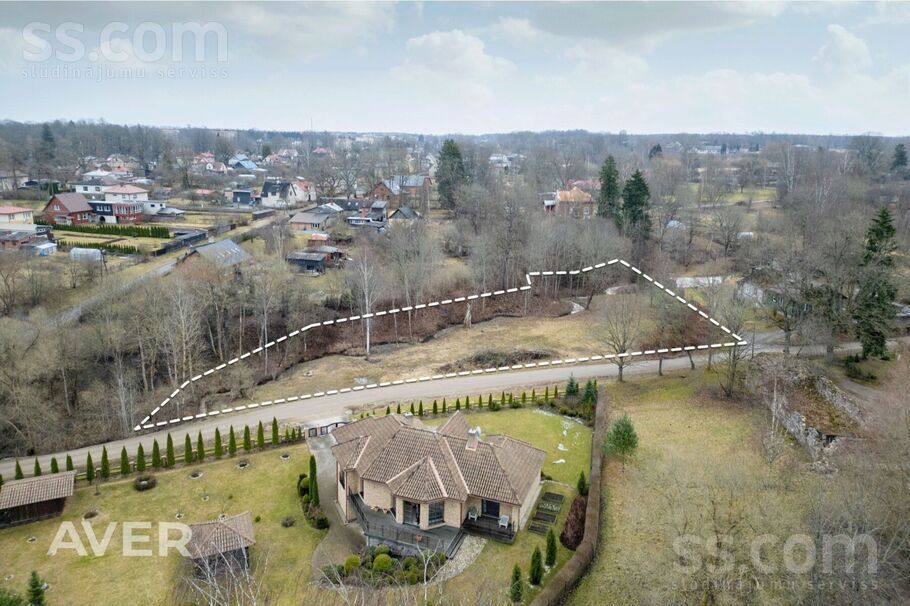 Jurģu iela 1, Cēsis un raj., Cēsis — zeme