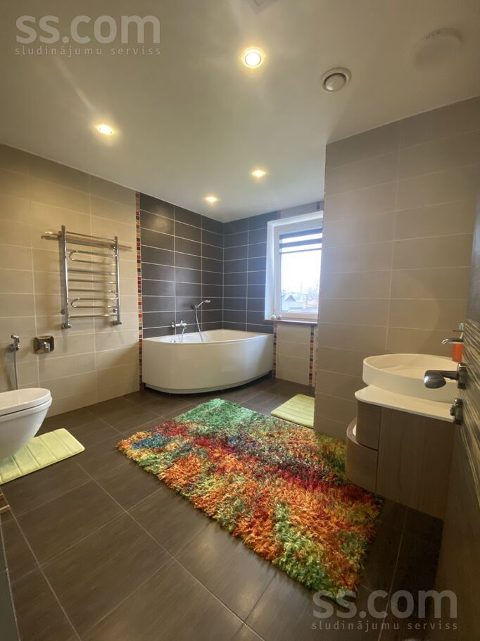 Inženieru 54, Ventspils un raj., Ventspils — maja