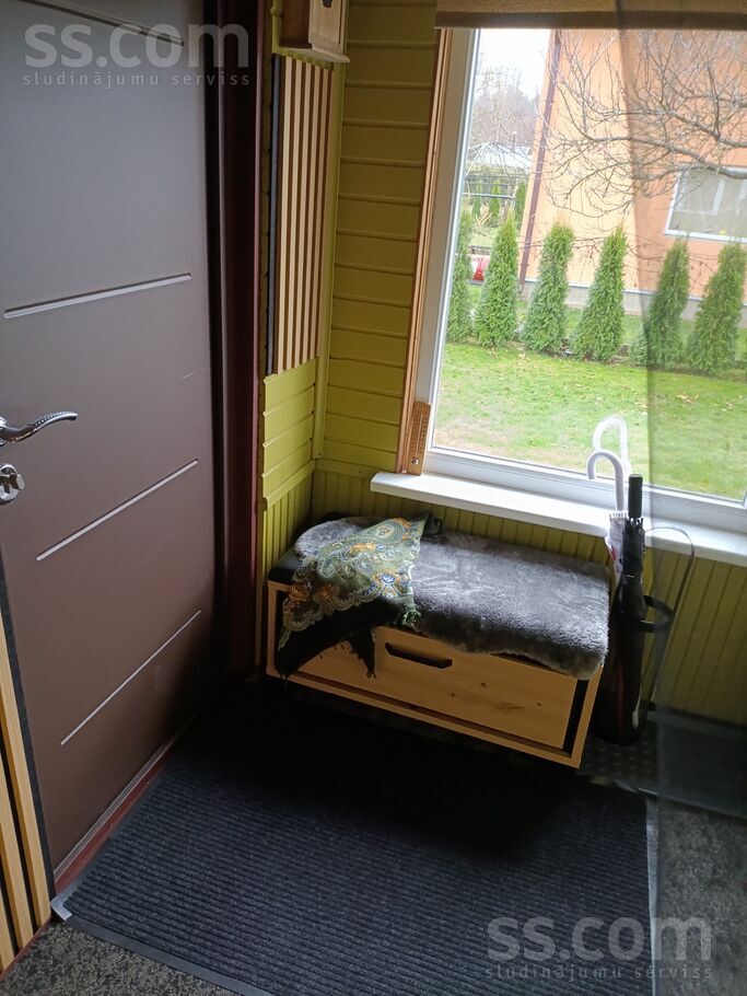 Kurzeme 127, Standzes ciems, Ventspils un raj., Tārgales pag. — maja