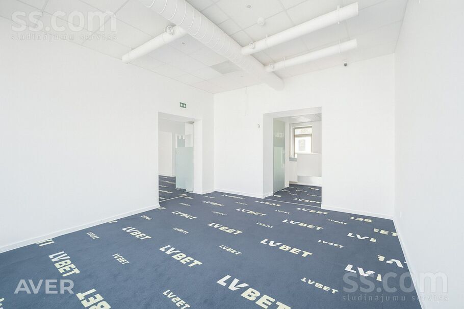 Tirgus 3, Krāslava un raj., Krāslava — telpa