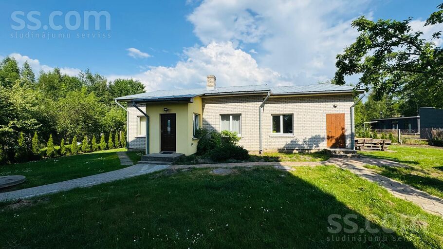 Celtnieku iela 26, Rīgas rajons, Saulkrasti — maja