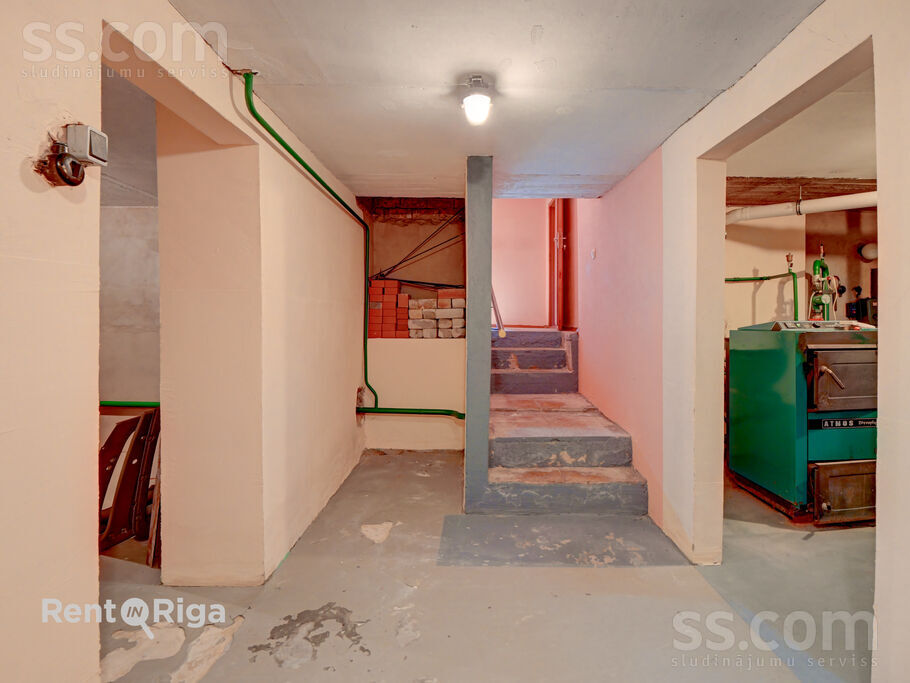 Daugavpils, Ogre un raj., Ogre — maja