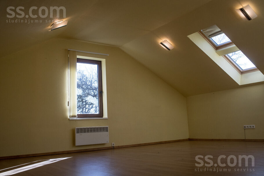 Endzele, Valmiera un raj., Rūjiena — maja