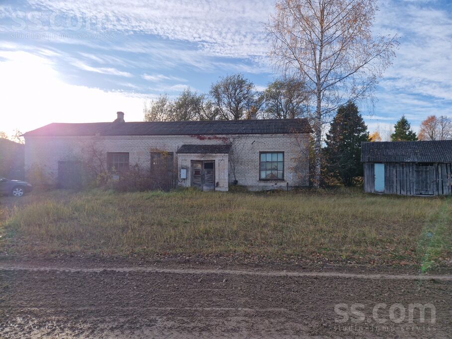 Zvejnieki 1, Zvejnieki, Tukums un raj., Jaunsātu pag. — telpa