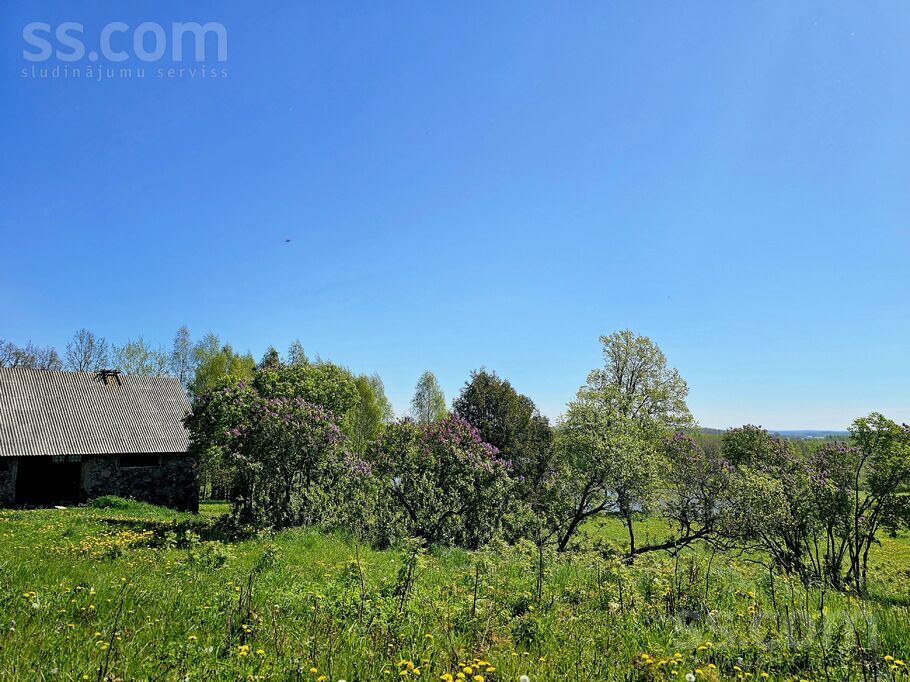 Kalnenieki, Tukums un raj., Pūres pag. — zeme