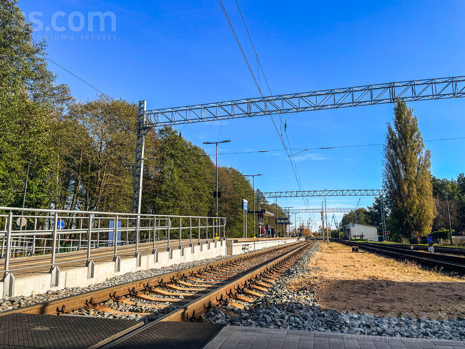 Vecāķu pr. 7, Rīga — zeme