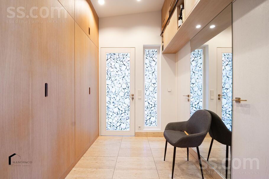 Aroniju iela 11, Dreiliņi, Rīgas rajons, Stopiņu nov. — maja