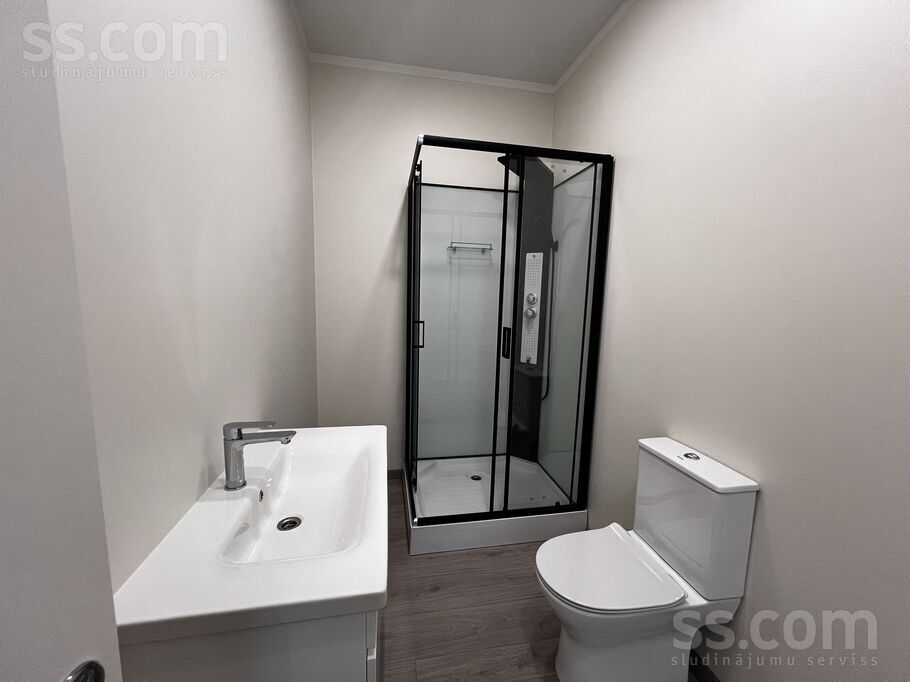 Elizabetes 35, Mežāres, Rīgas rajons, Babītes pag. — maja