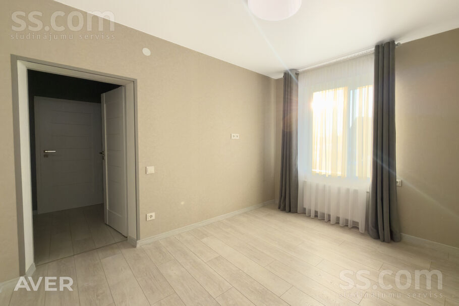 Oškalna 49a, Daugavpils un raj., Daugavpils — maja