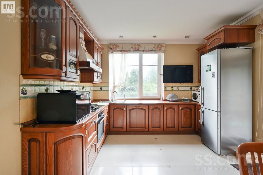 Planīcas, Rīga — maja