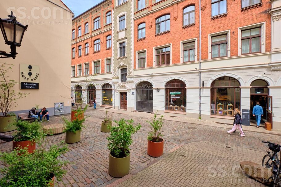 Kalēju 18/20, Rīga, Vecrīga — telpa